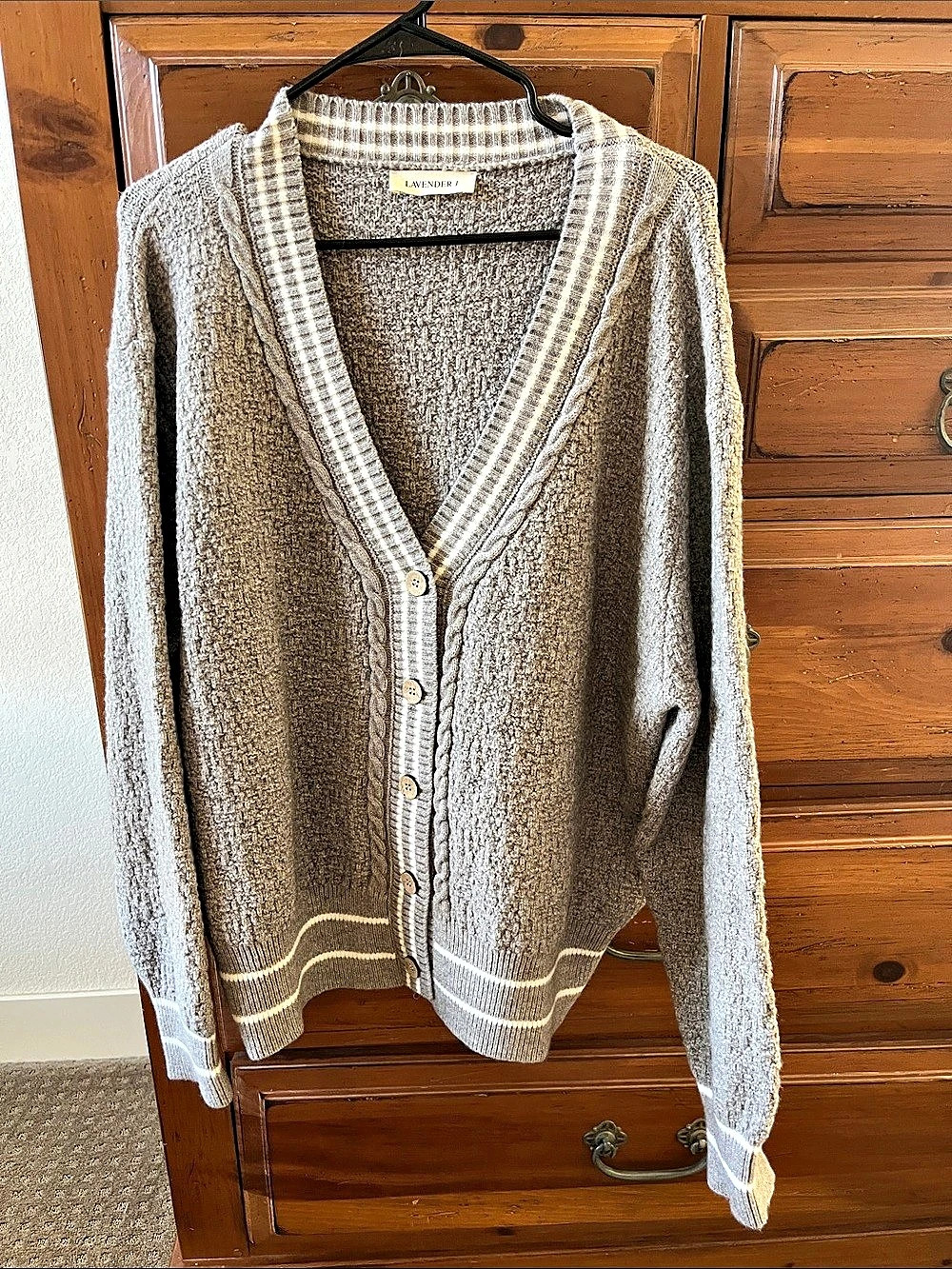Lavender J Striped Knit Cardigan Gray & White Large